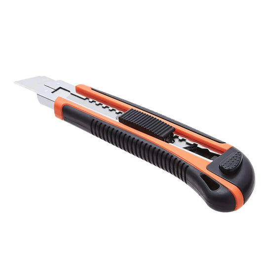 Robuster Cutter mit ergonomischem Griff und einziehbarer Klinge My Podologie 